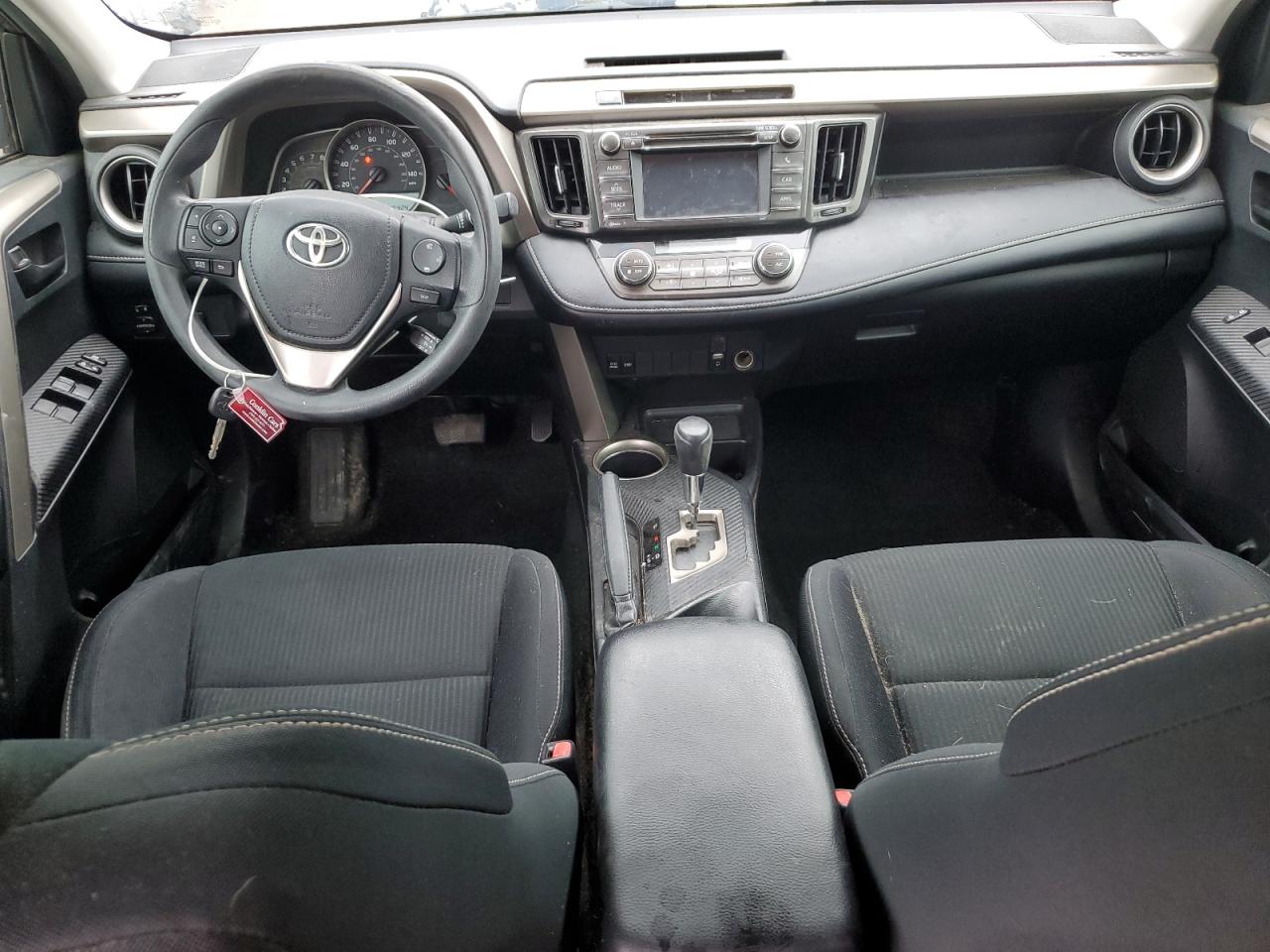2013 TOYOTA RAV4 XLE photo 8