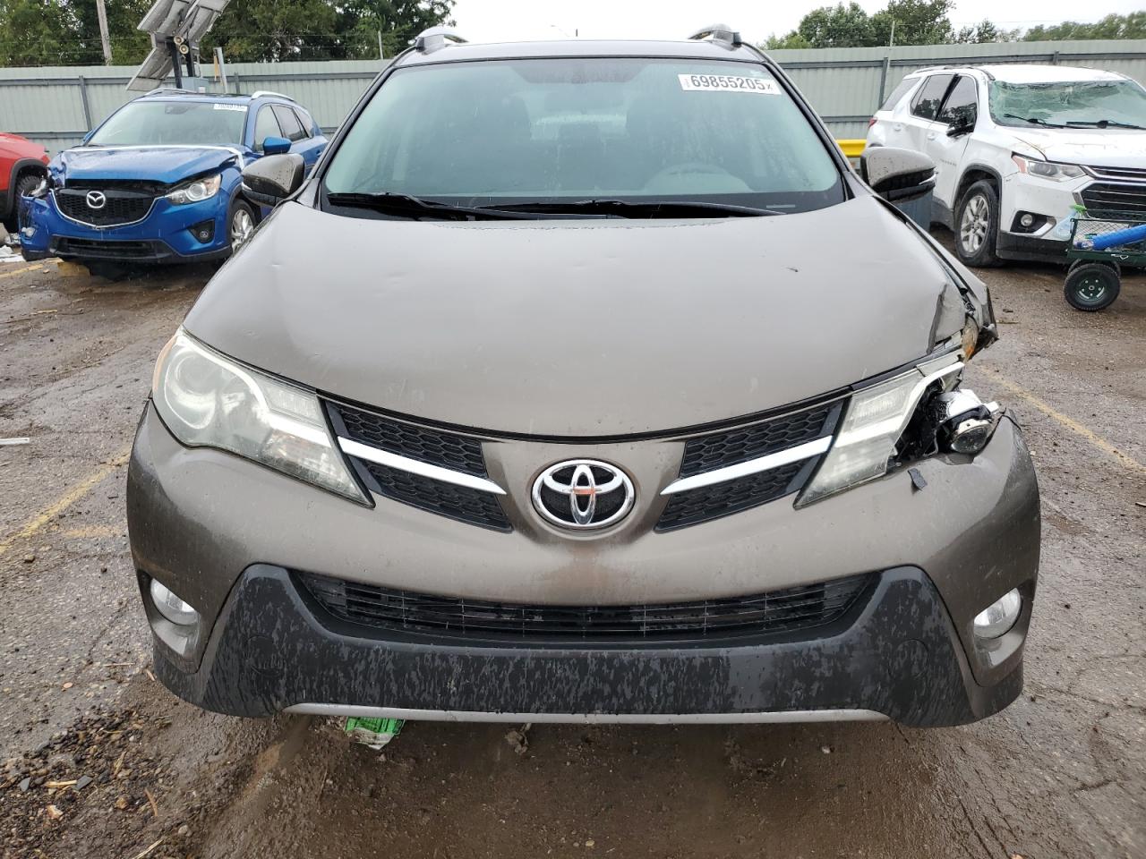 2013 TOYOTA RAV4 XLE photo 5