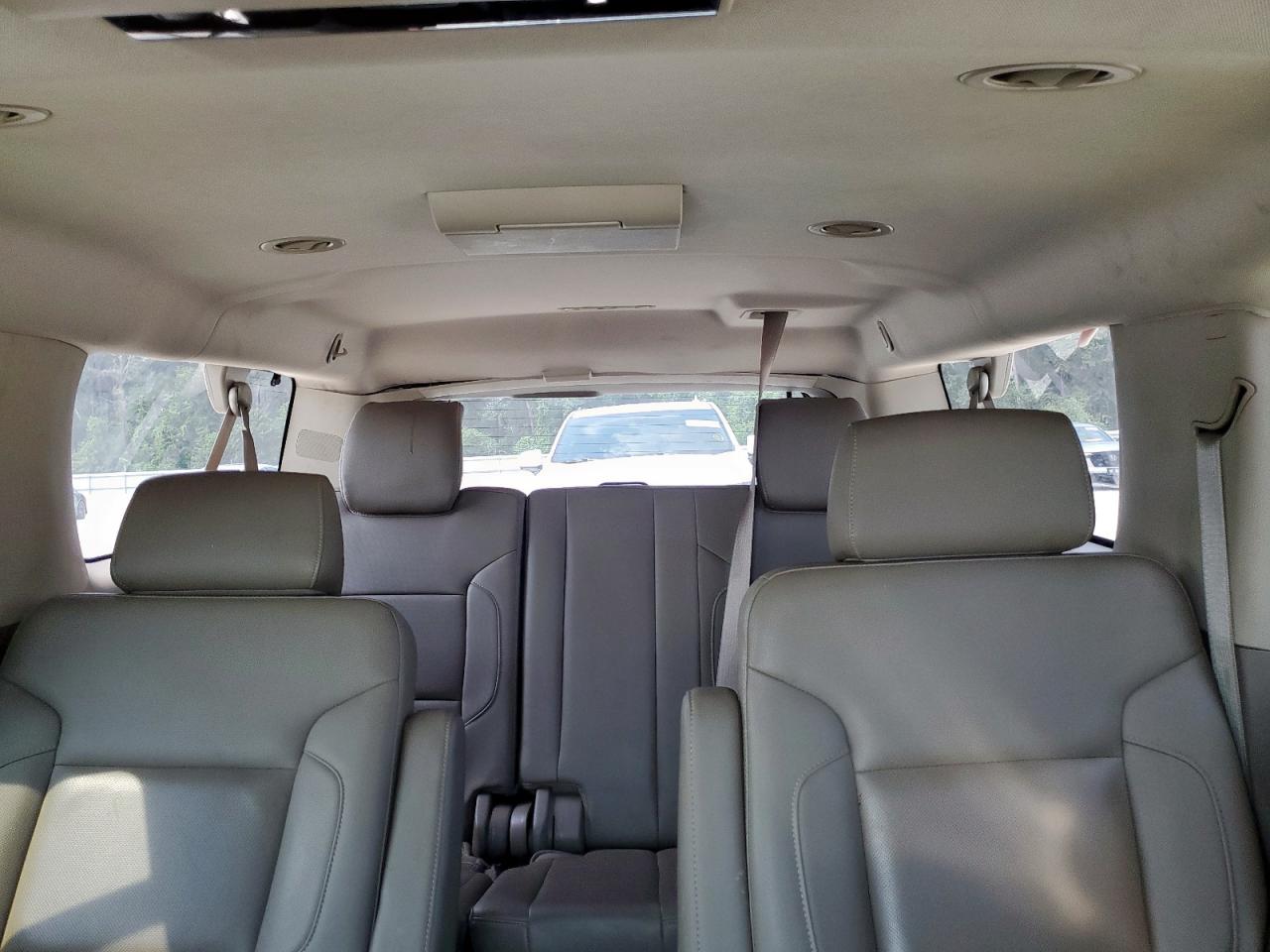 2015 GMC YUKON XL C1500 SLT photo 28