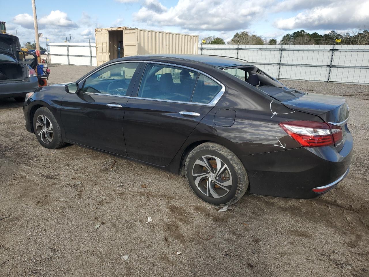 2017 HONDA ACCORD LX photo 2