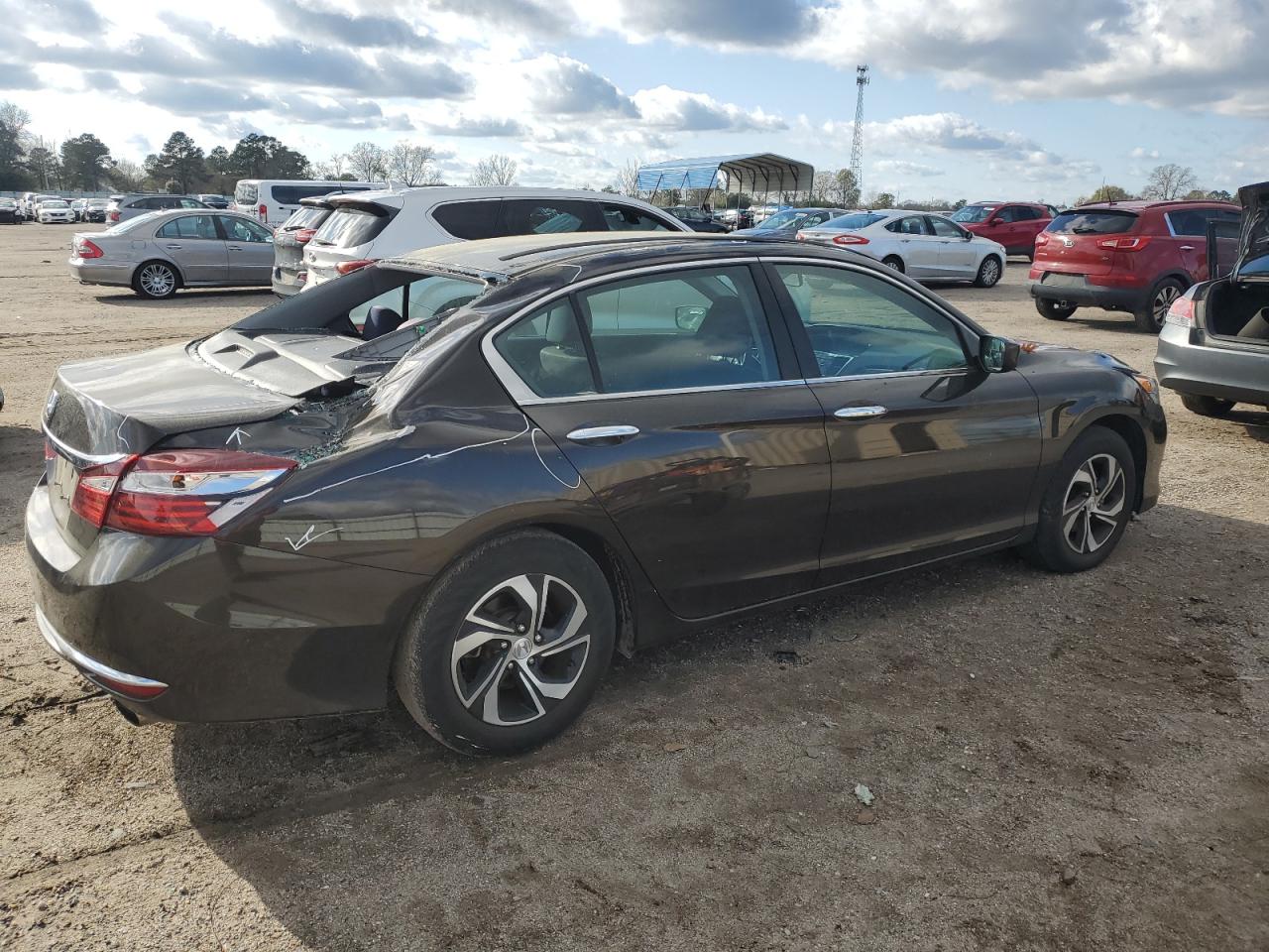 2017 HONDA ACCORD LX photo 3