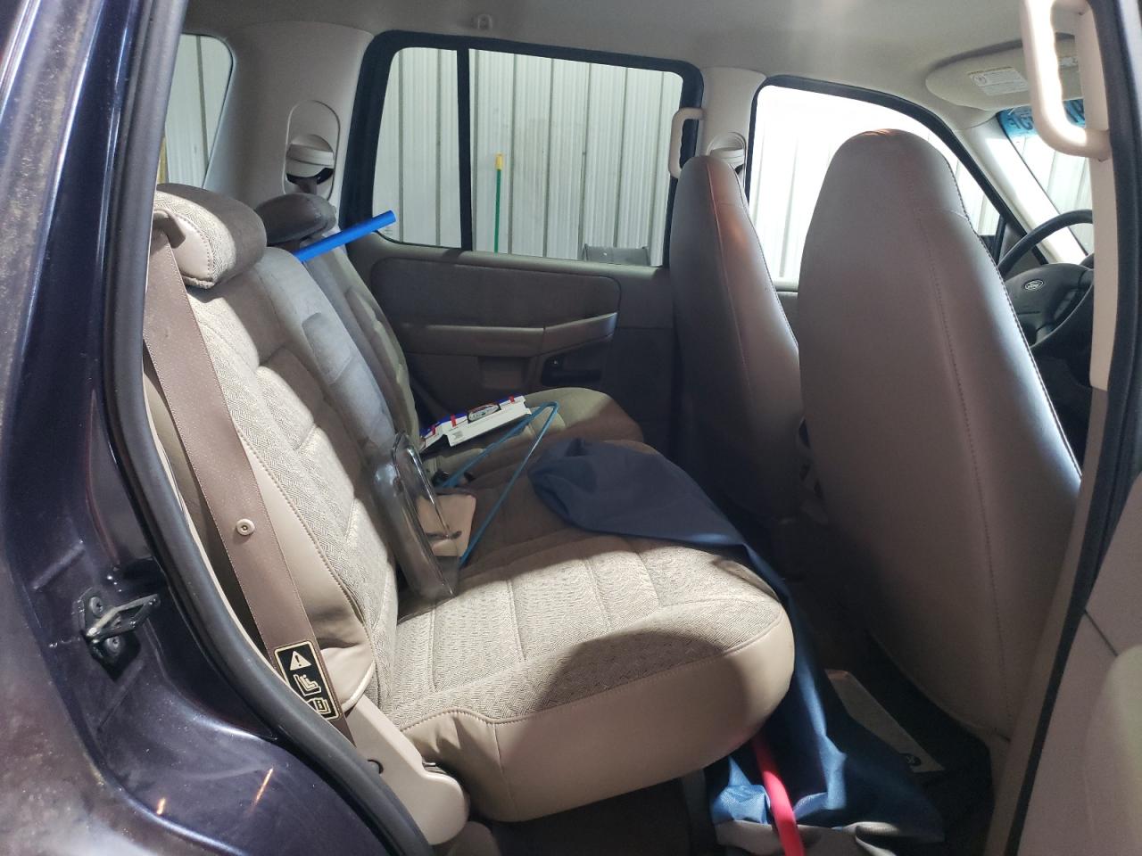 2002 FORD EXPLORER XLS photo 31
