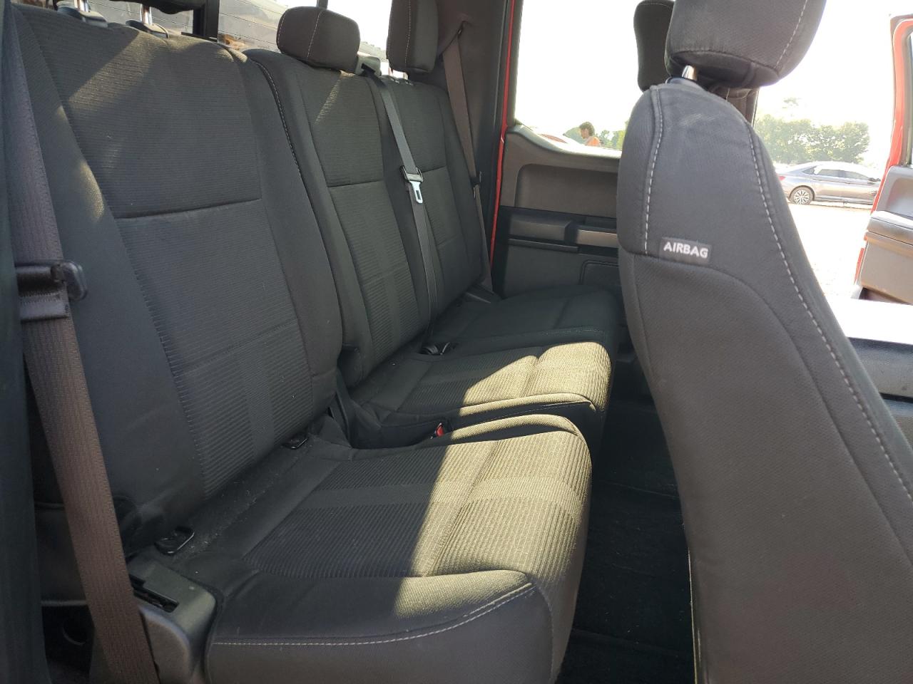 2015 FORD F150 SUPER CAB photo 28