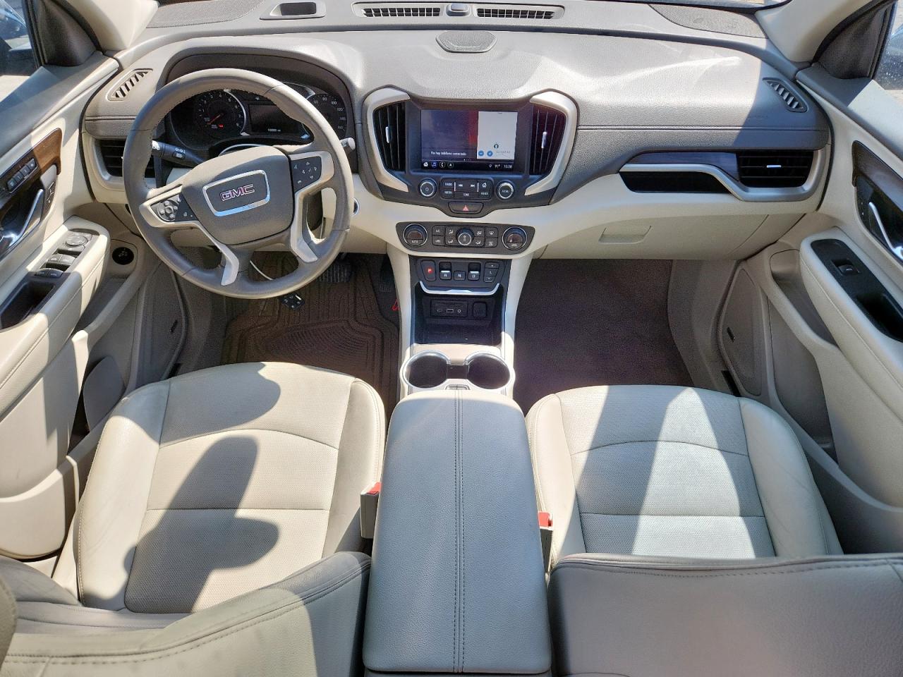 2018 GMC TERRAIN DENALI photo 15