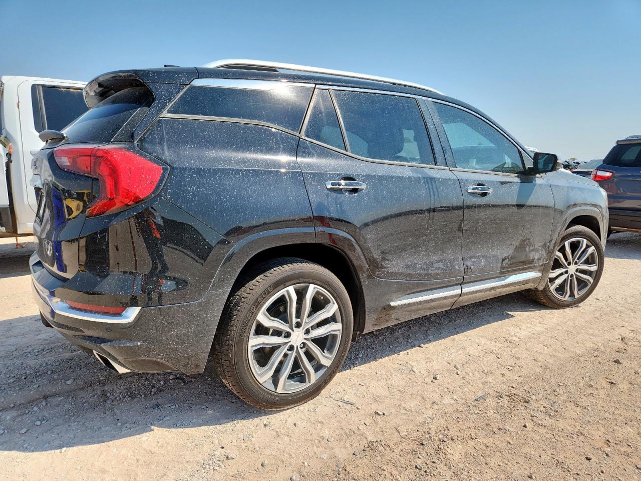 2018 GMC TERRAIN DENALI photo 5
