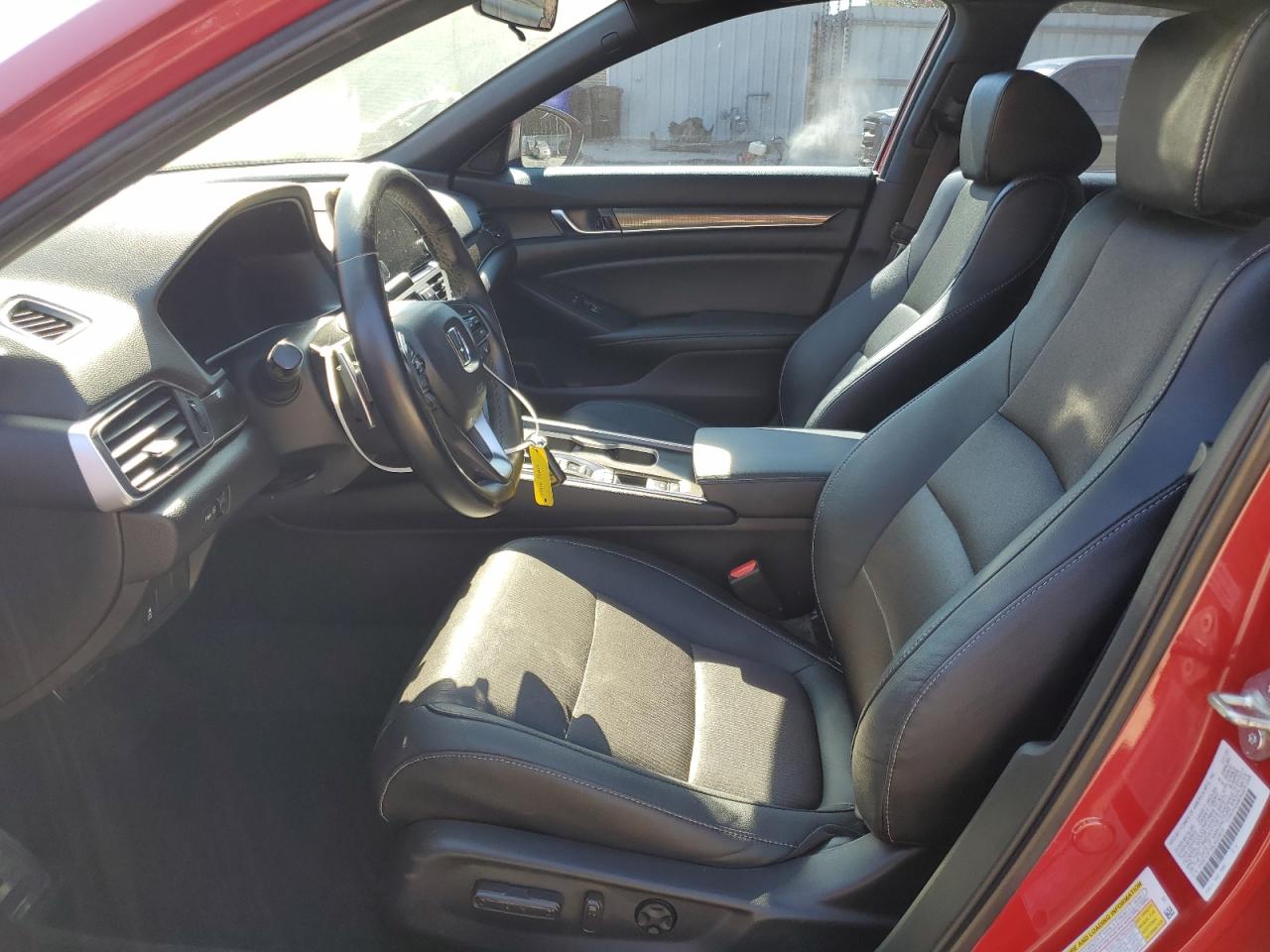 2020 HONDA ACCORD SPORT photo 19