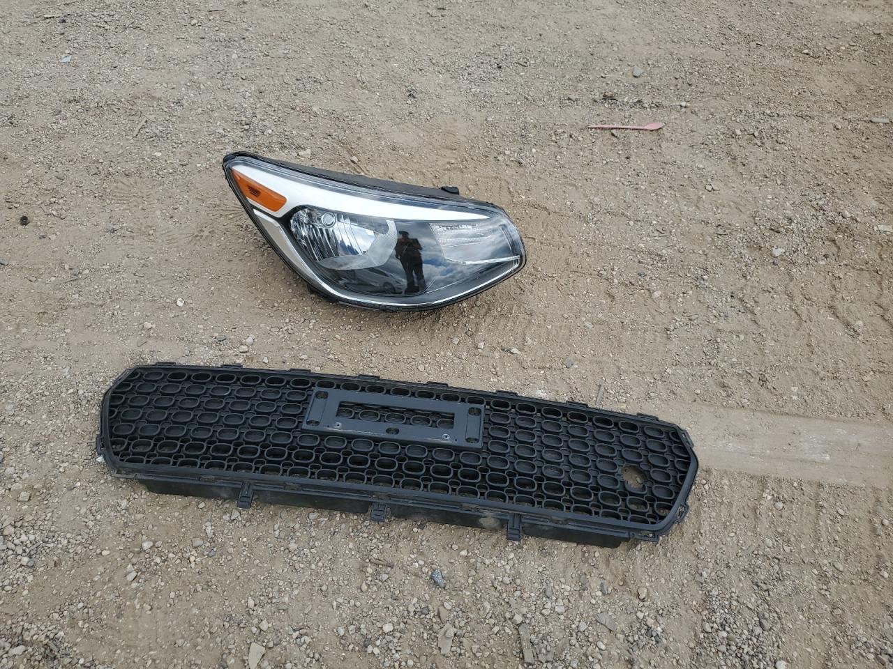 2015 KIA SOUL BASE photo 34