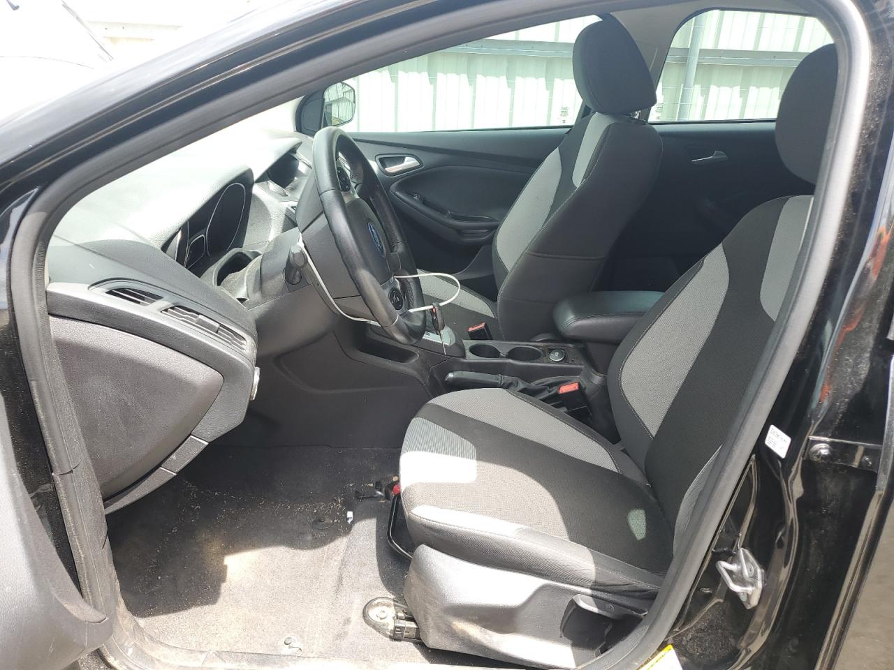 2014 FORD FOCUS SE photo 7
