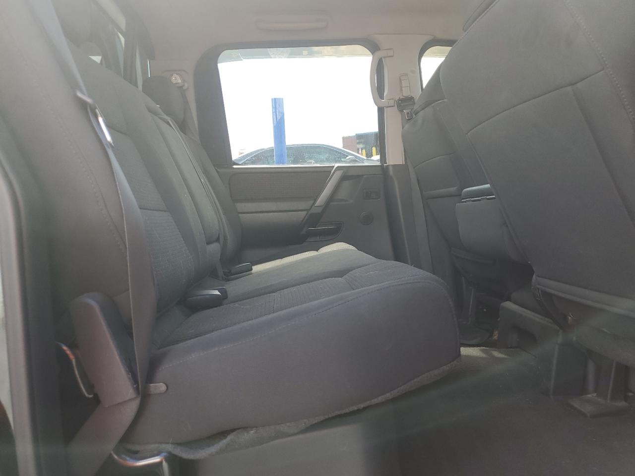 2010 NISSAN TITAN SE photo 10