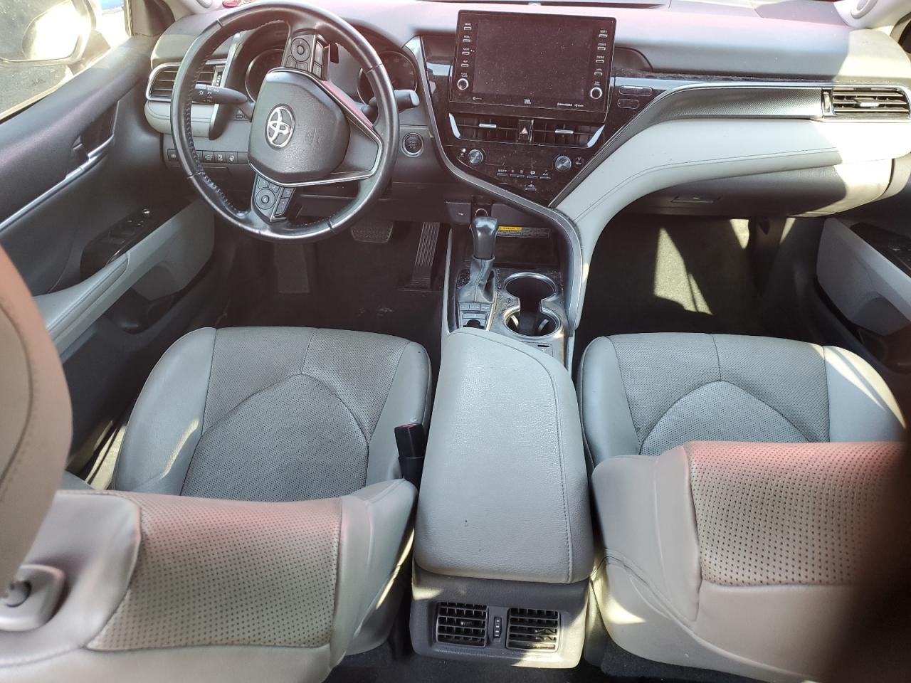 2021 TOYOTA CAMRY XSE photo 8