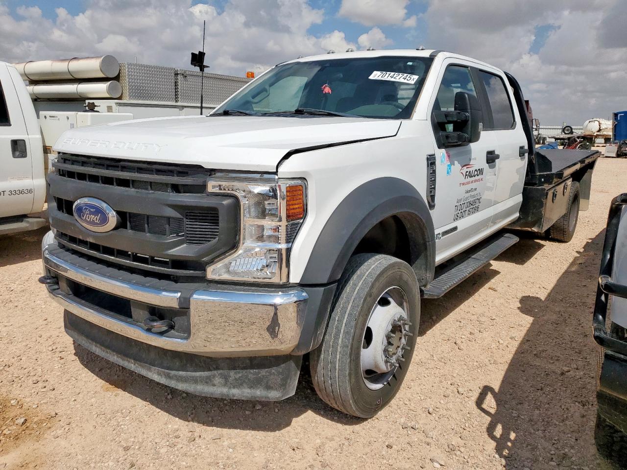 2022 FORD F550
