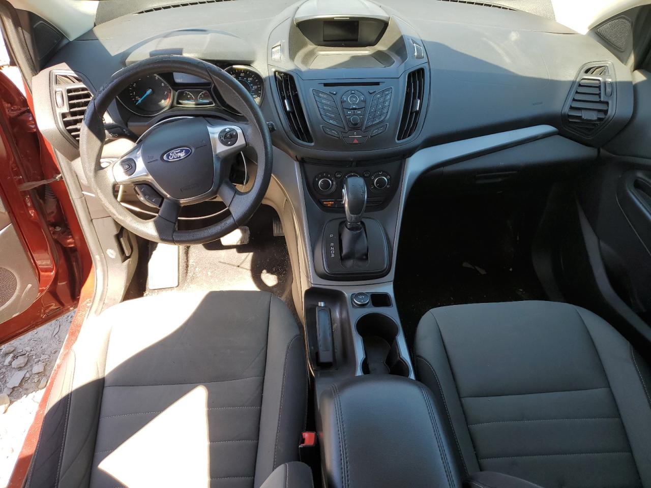 2015 FORD ESCAPE SE photo 8