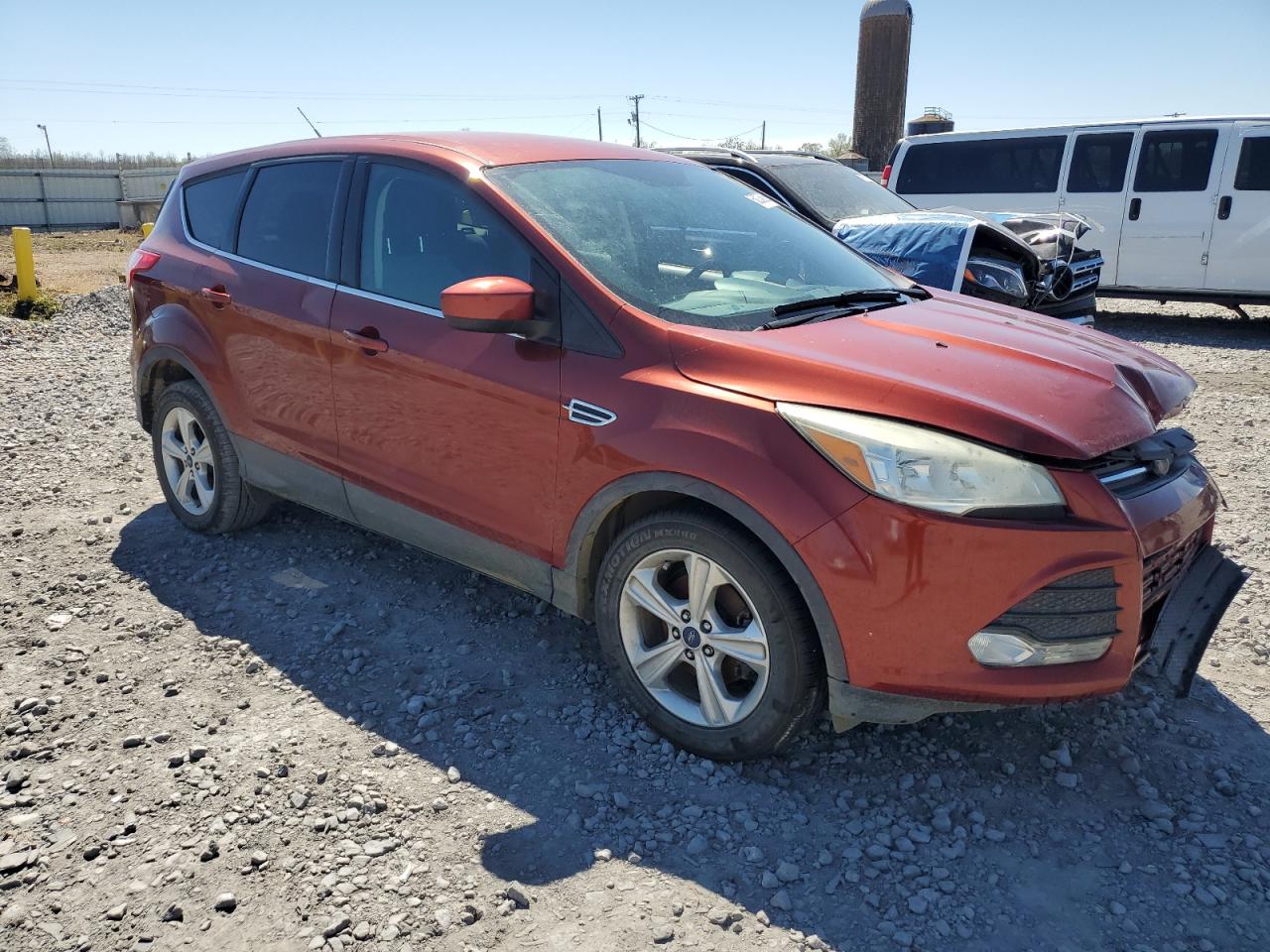 2015 FORD ESCAPE SE photo 4