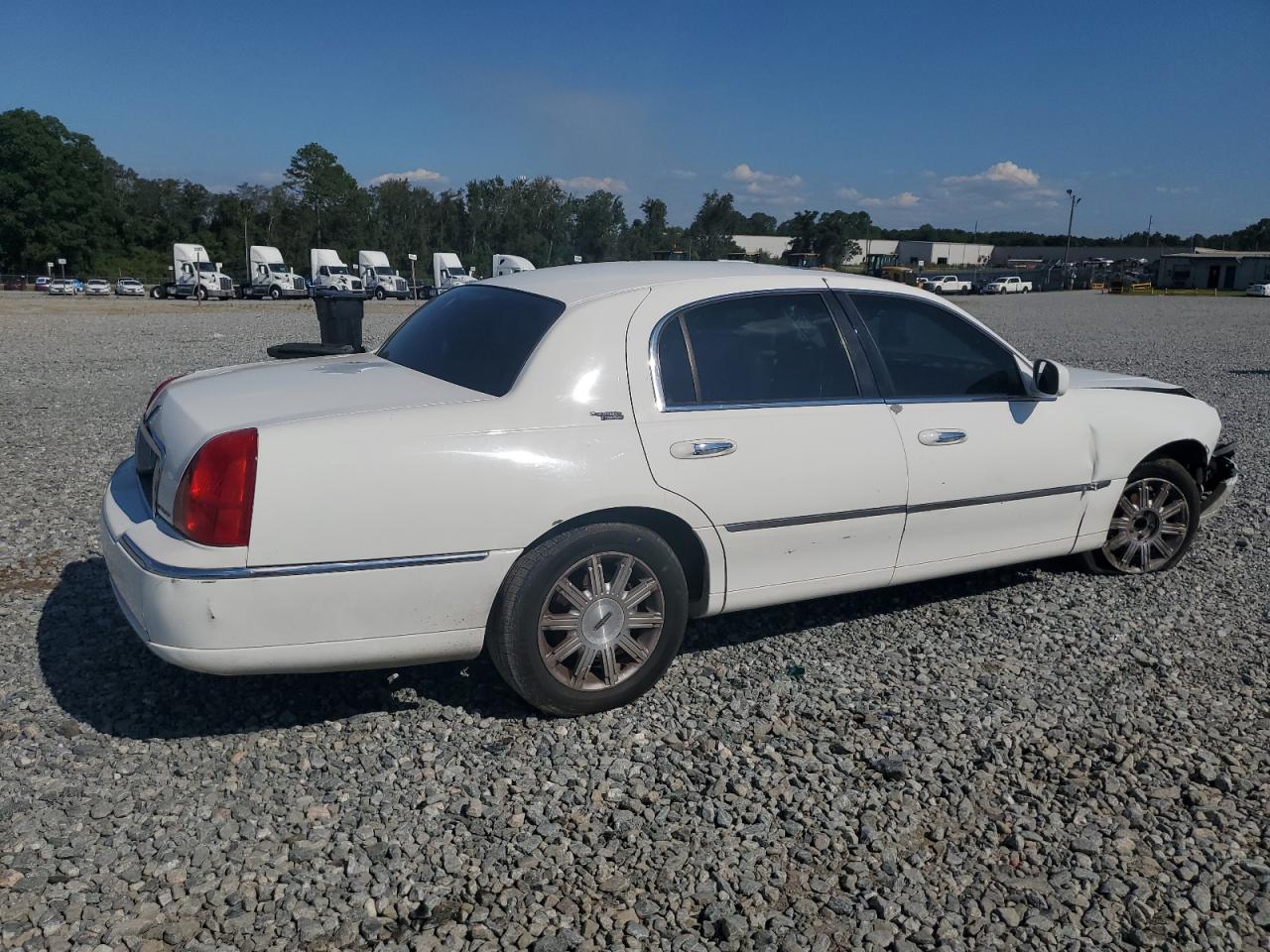 2007 LINCOLN TOWN CAR photo 7