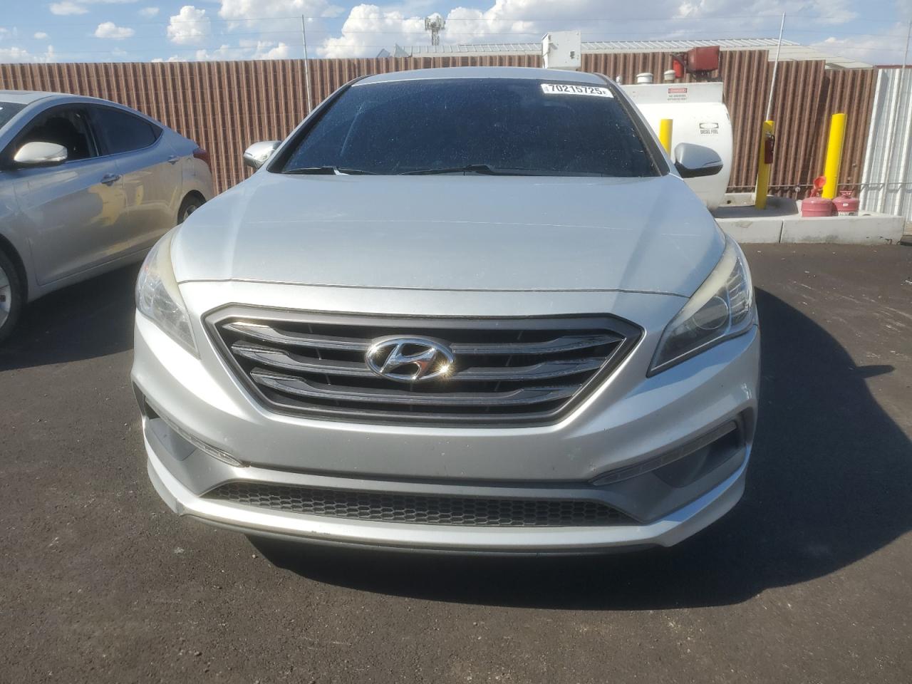 2017 HYUNDAI SONATA SPORT photo 9