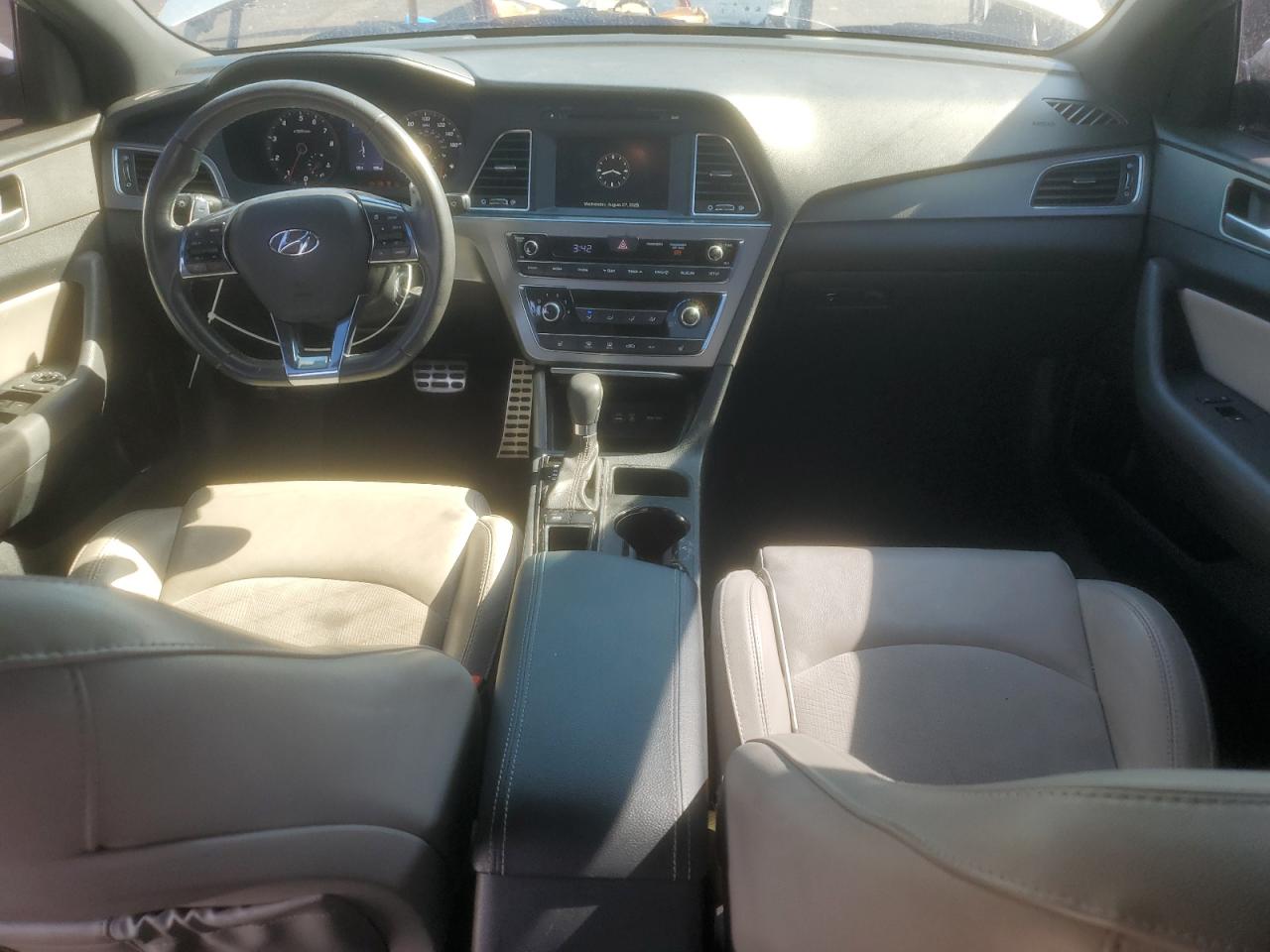 2017 HYUNDAI SONATA SPORT photo 15