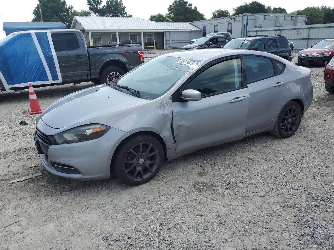 2015 DODGE DART