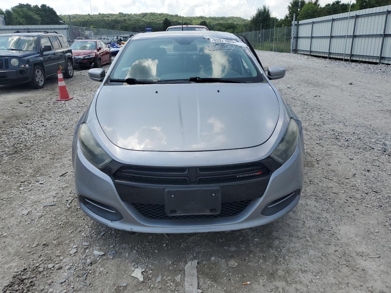2015 DODGE DART photo 9