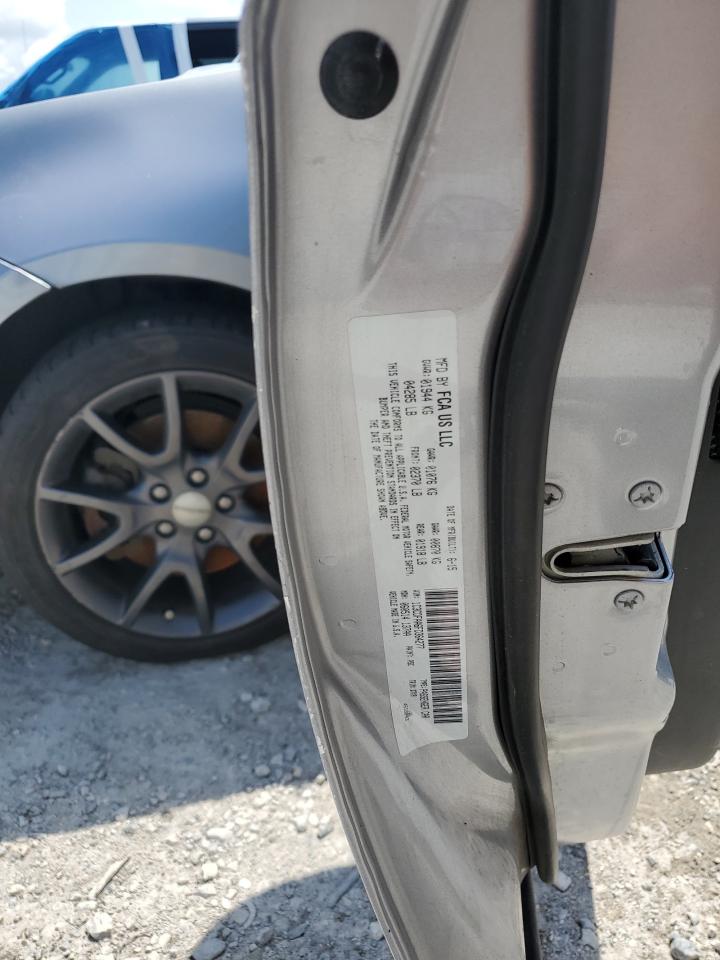 2015 DODGE DART photo 23