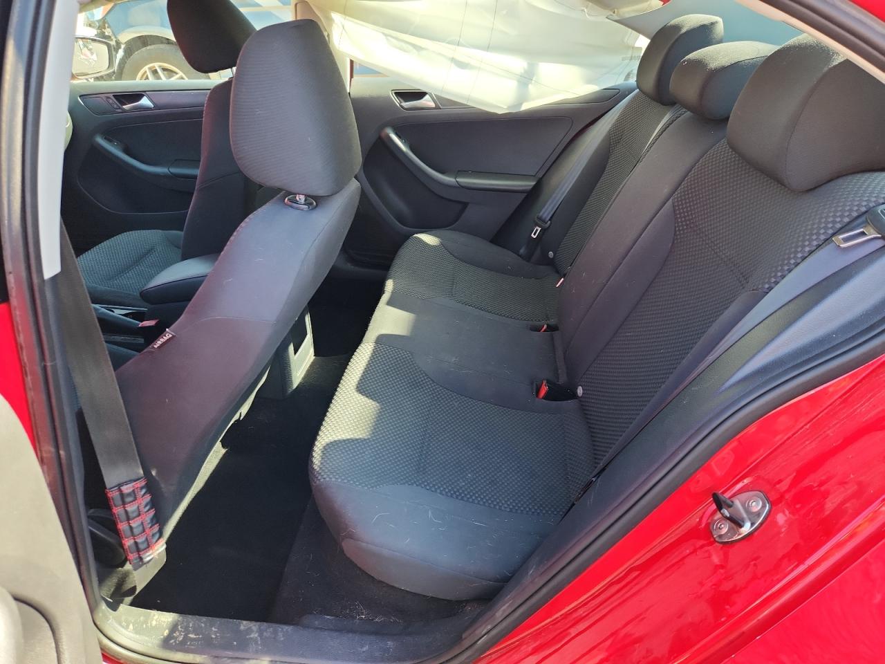 2014 VOLKSWAGEN JETTA BASE photo 28
