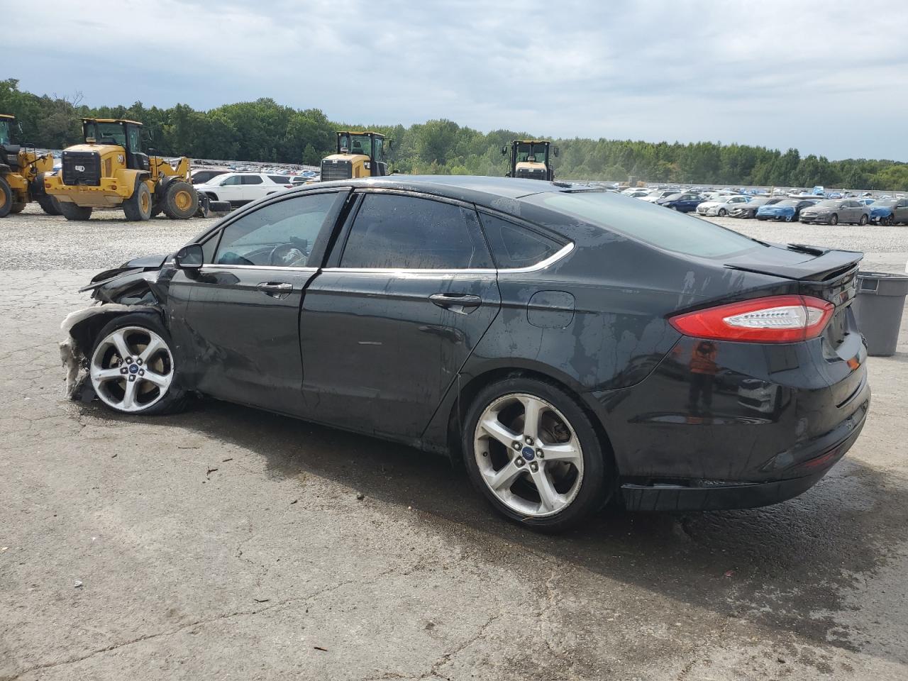 2015 FORD FUSION photo 4