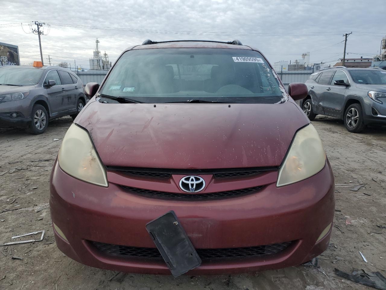 2007 TOYOTA SIENNA photo 5