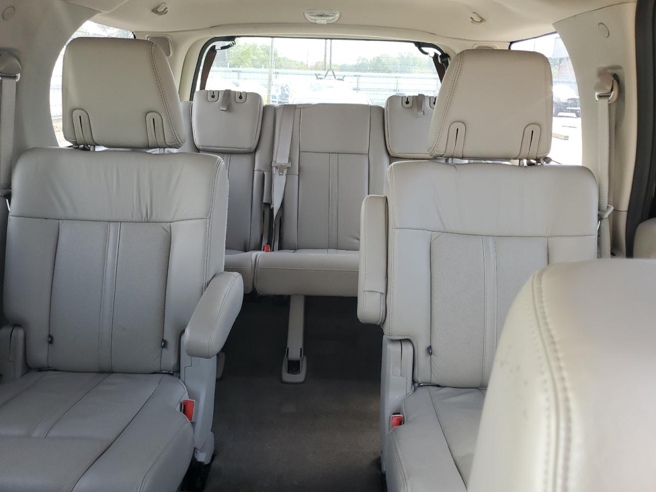 2017 LINCOLN NAVIGATOR SELECT photo 28