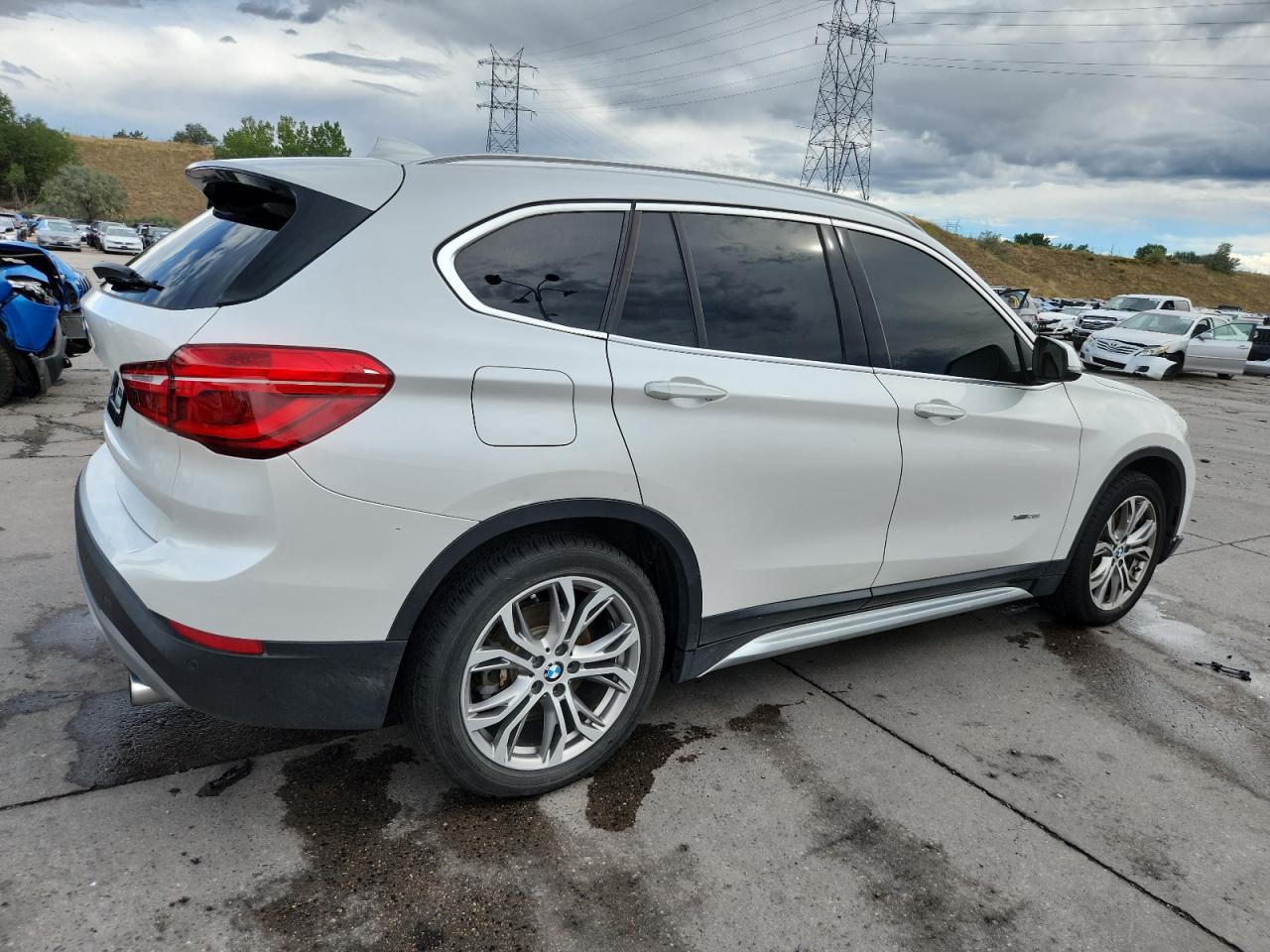 2016 BMW X1 XDRIVE28I photo 5