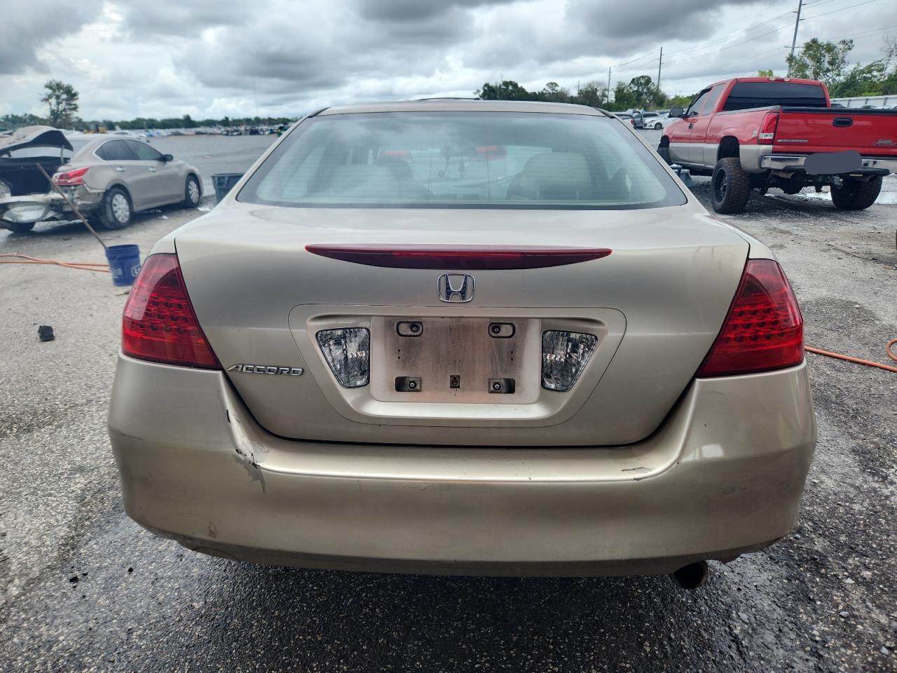 2006 HONDA ACCORD LX photo 11