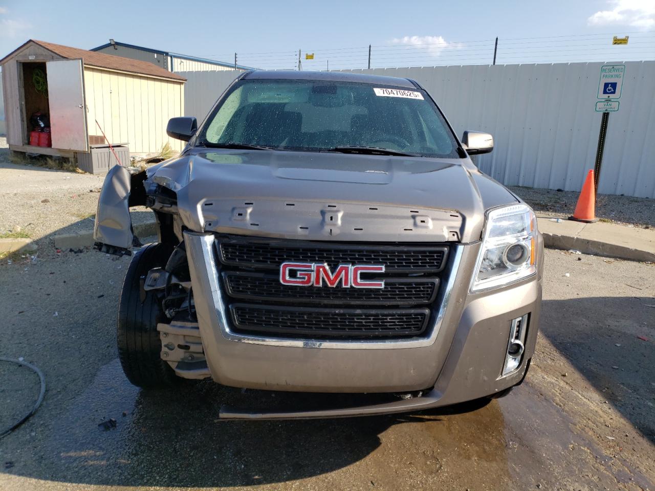 2011 GMC TERRAIN SLE photo 9
