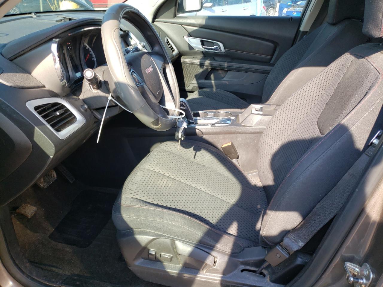 2011 GMC TERRAIN SLE photo 13