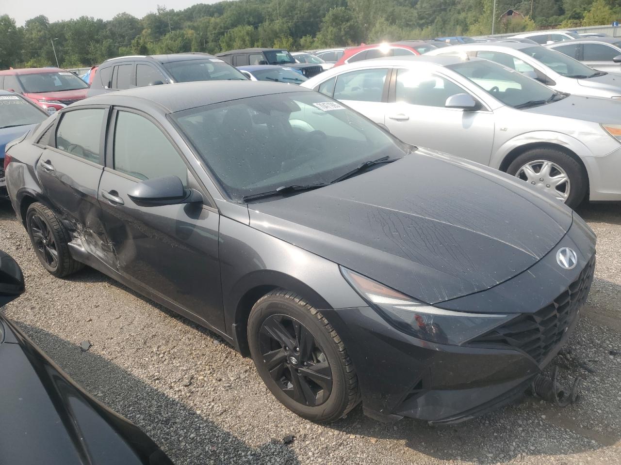 2022 HYUNDAI ELANTRA SEL photo 10