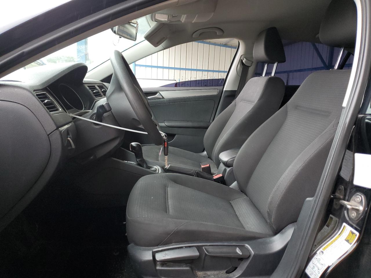 2016 VOLKSWAGEN JETTA SE photo 13