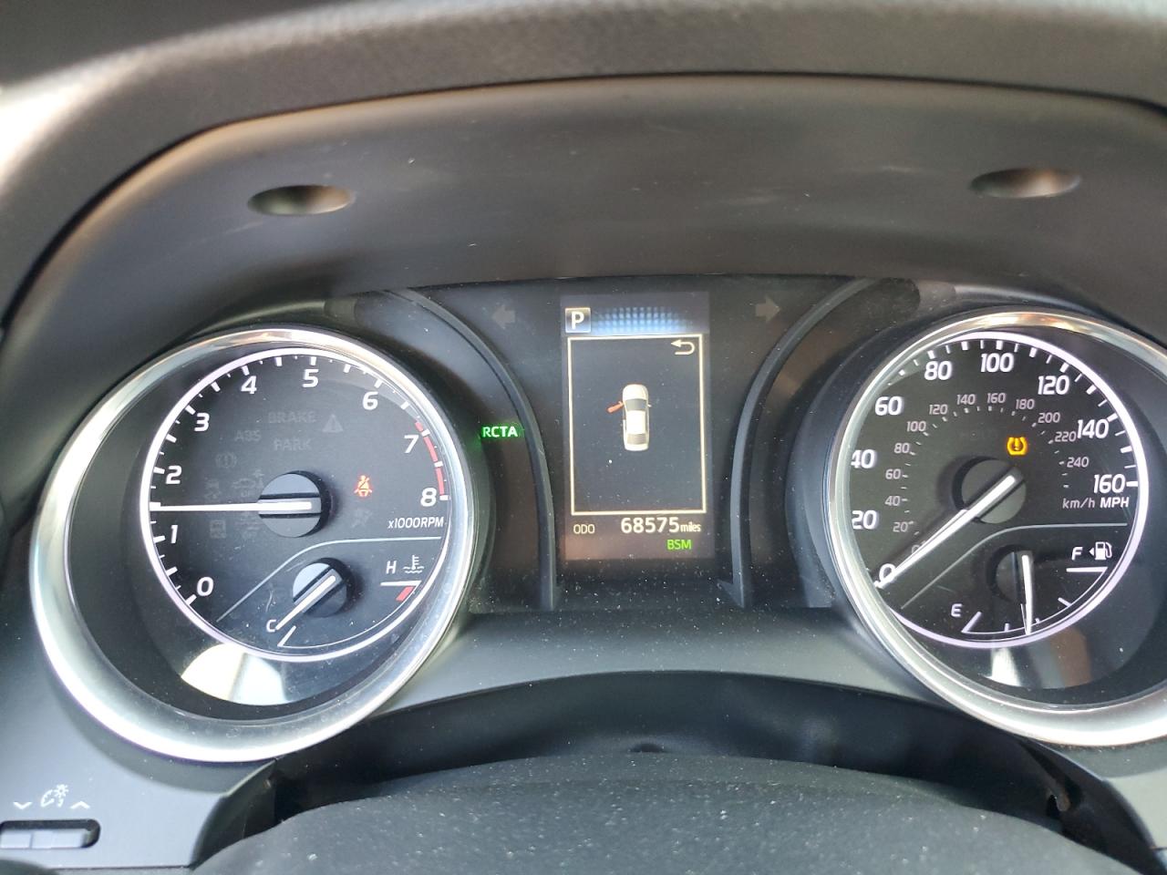 2018 TOYOTA CAMRY L photo 17