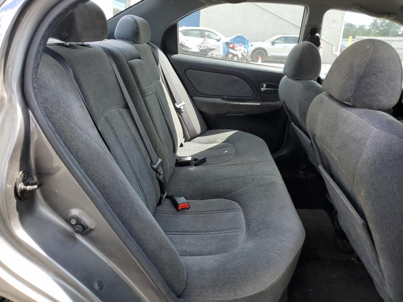 2004 HYUNDAI SONATA GLS photo 19