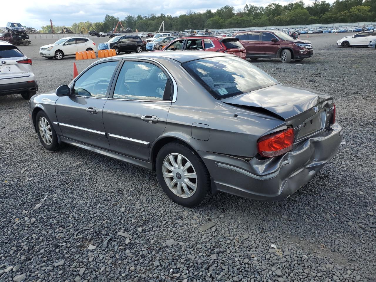 2004 HYUNDAI SONATA GLS photo 3