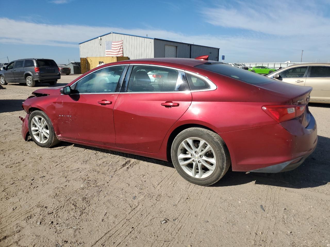 2017 CHEVROLET MALIBU LT photo 4