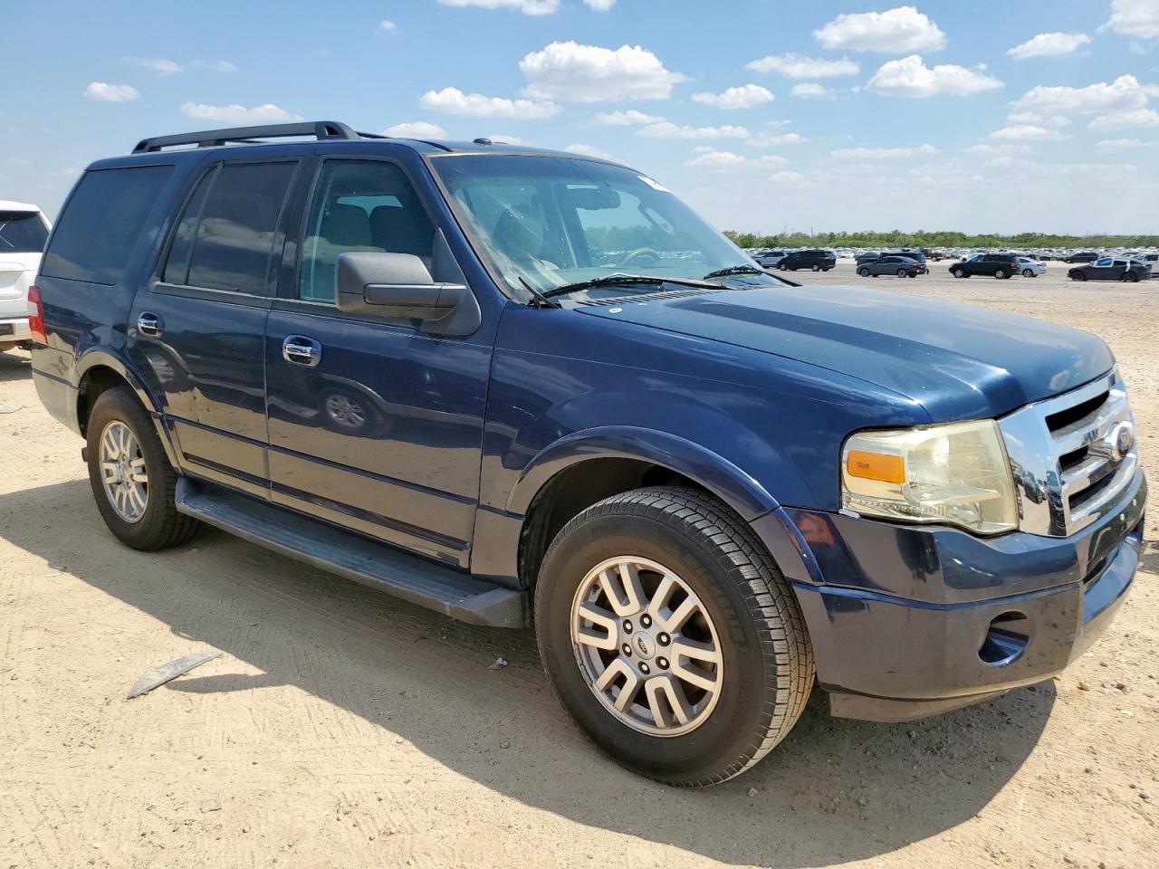2013 FORD EXPEDITION XLT photo 7
