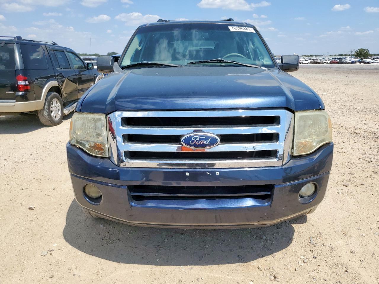 2013 FORD EXPEDITION XLT photo 9