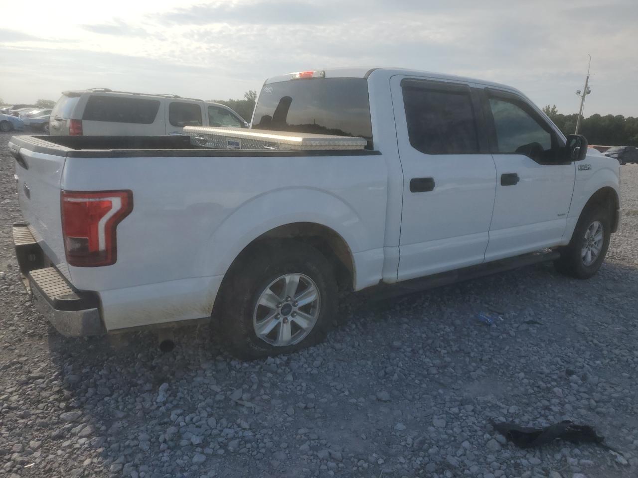 2016 FORD F150 SUPERCREW photo 5