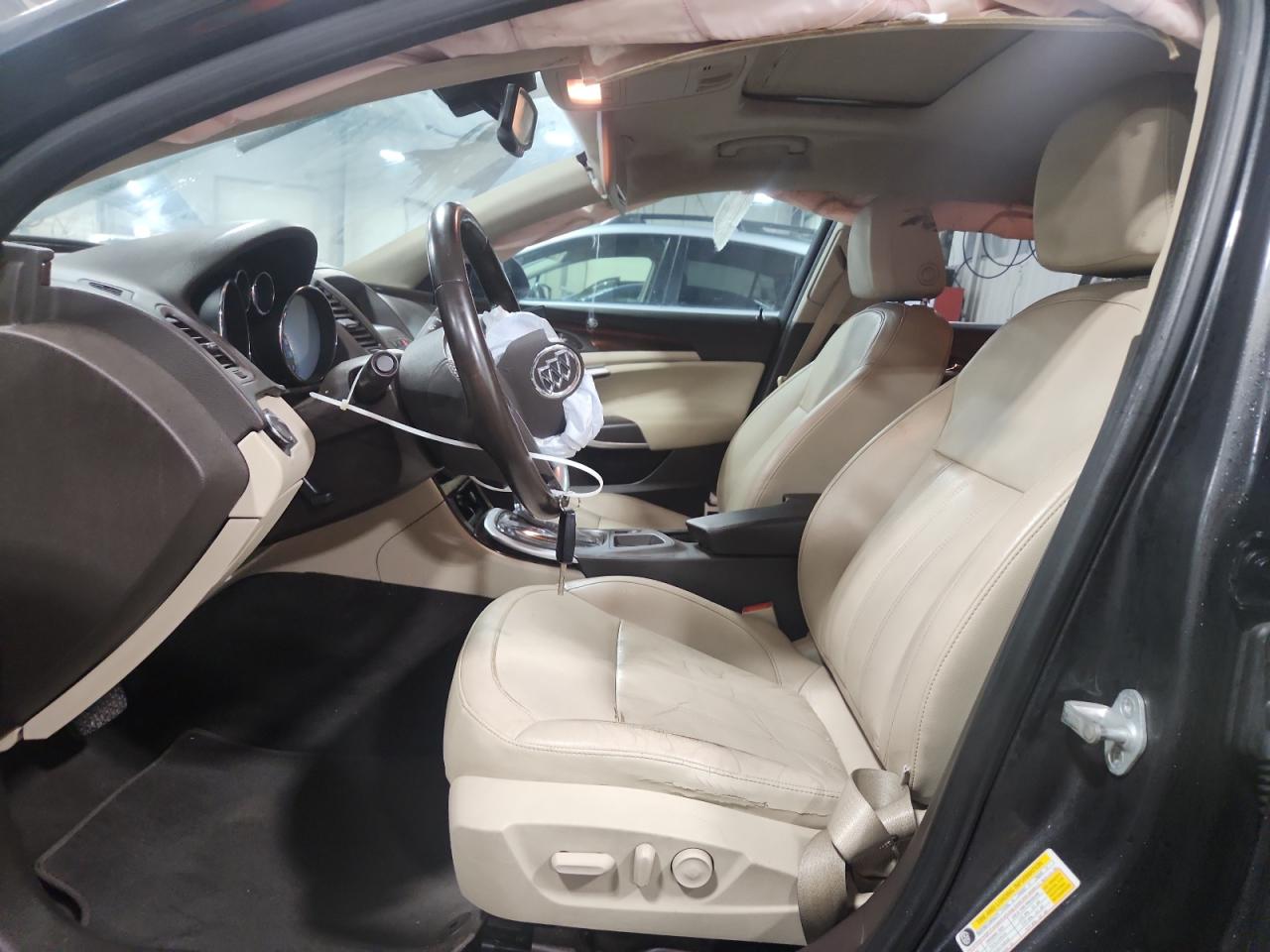 2011 BUICK REGAL CXL photo 13