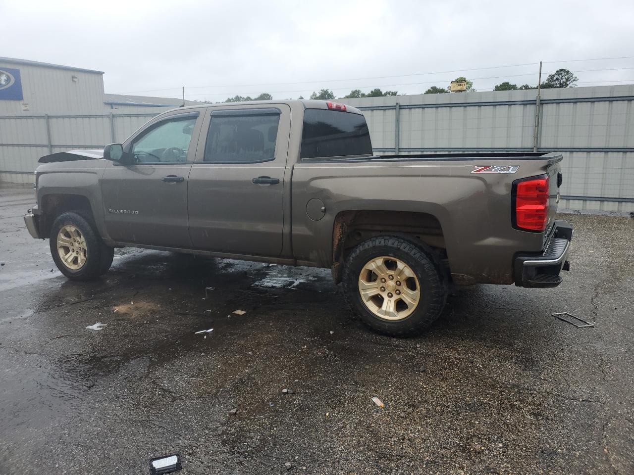 2014 CHEVROLET SILVERADO K1500 LT photo 2