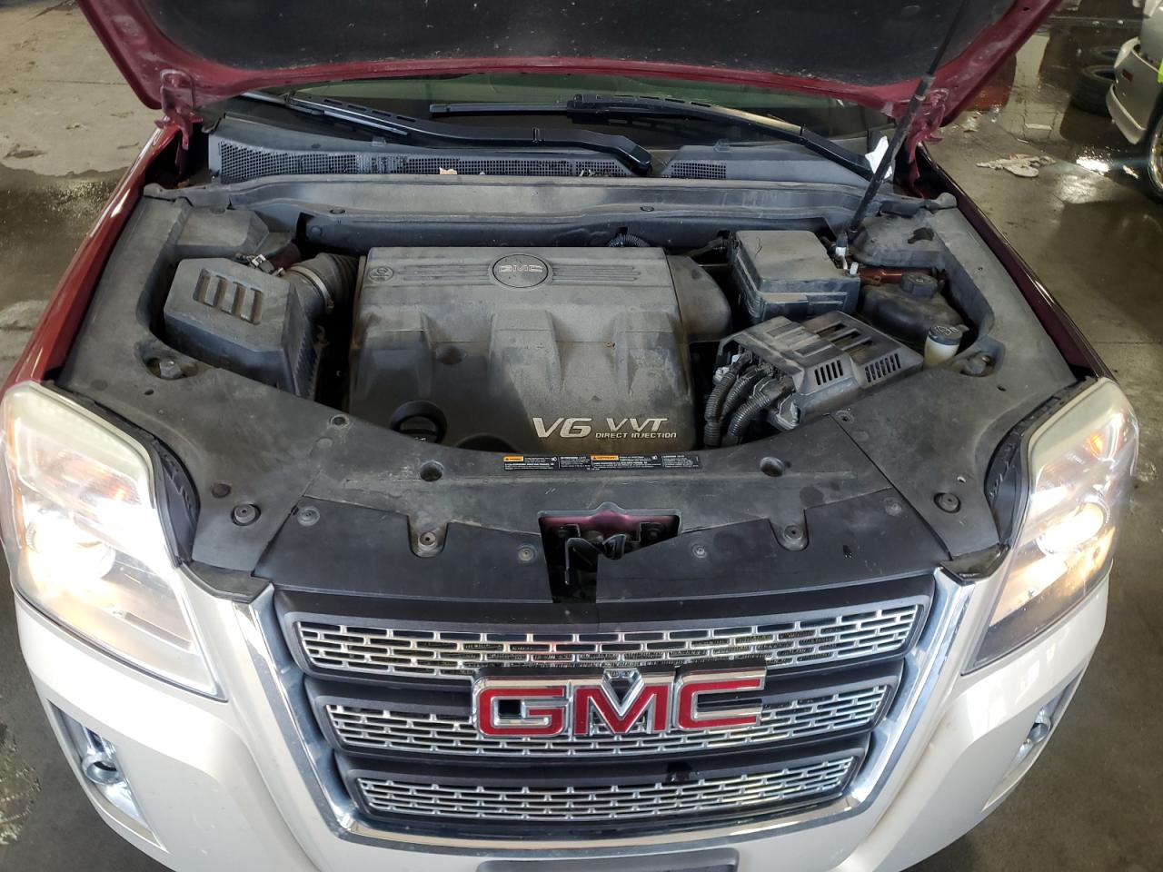 2011 GMC TERRAIN SLT photo 34