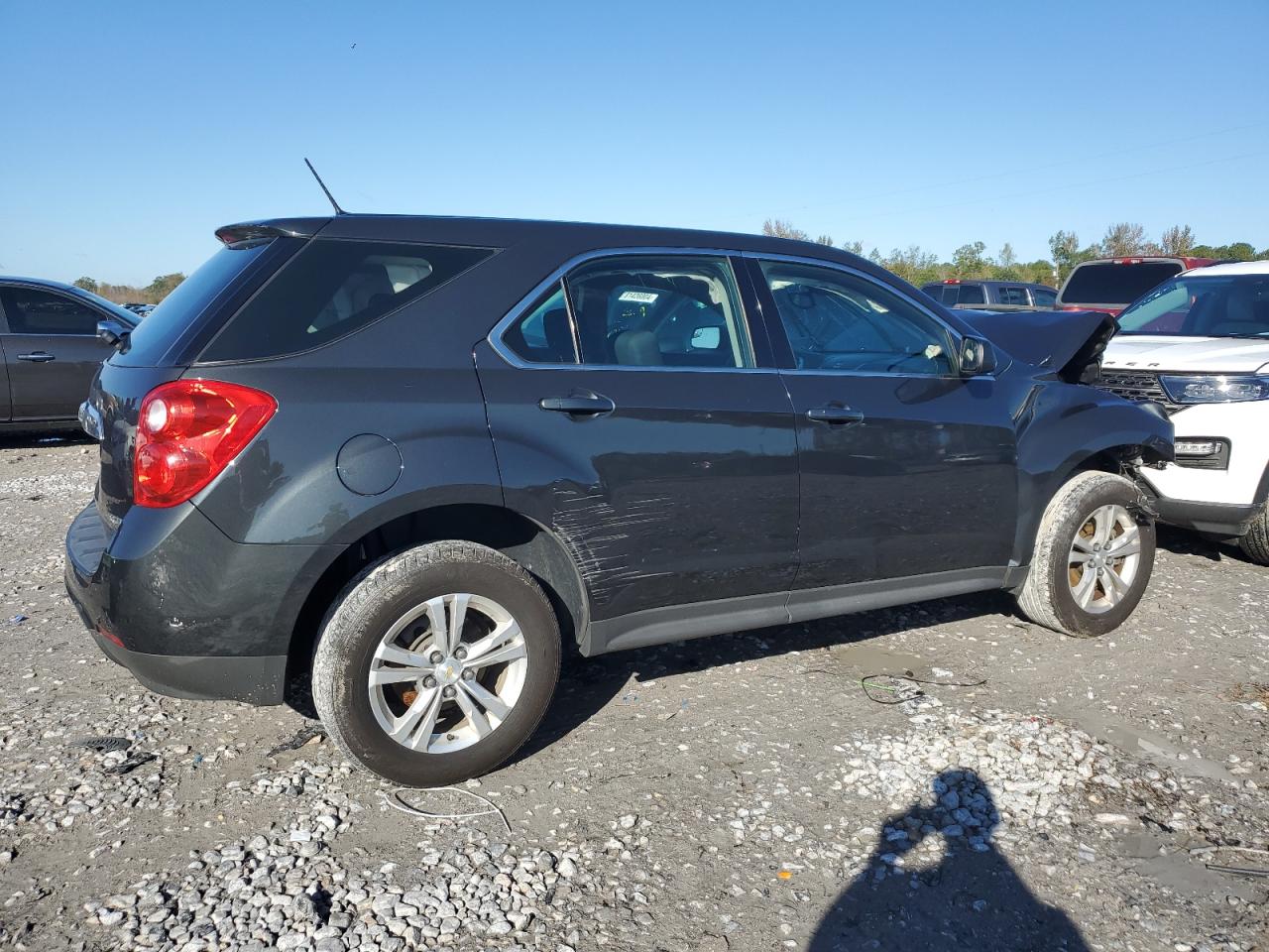 2014 CHEVROLET EQUINOX LS photo 3