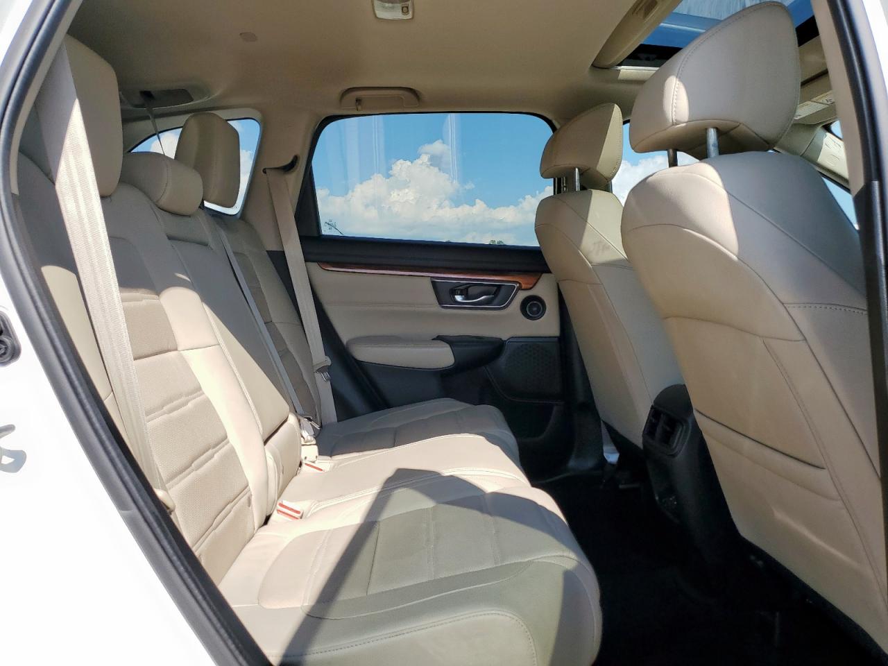 2017 HONDA CR-V EXL photo 31