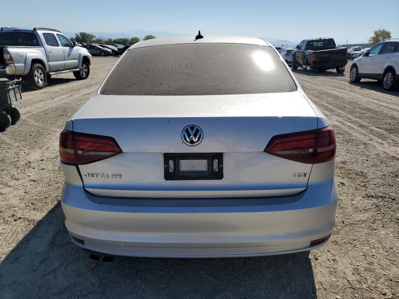 2016 VOLKSWAGEN JETTA SE photo 16