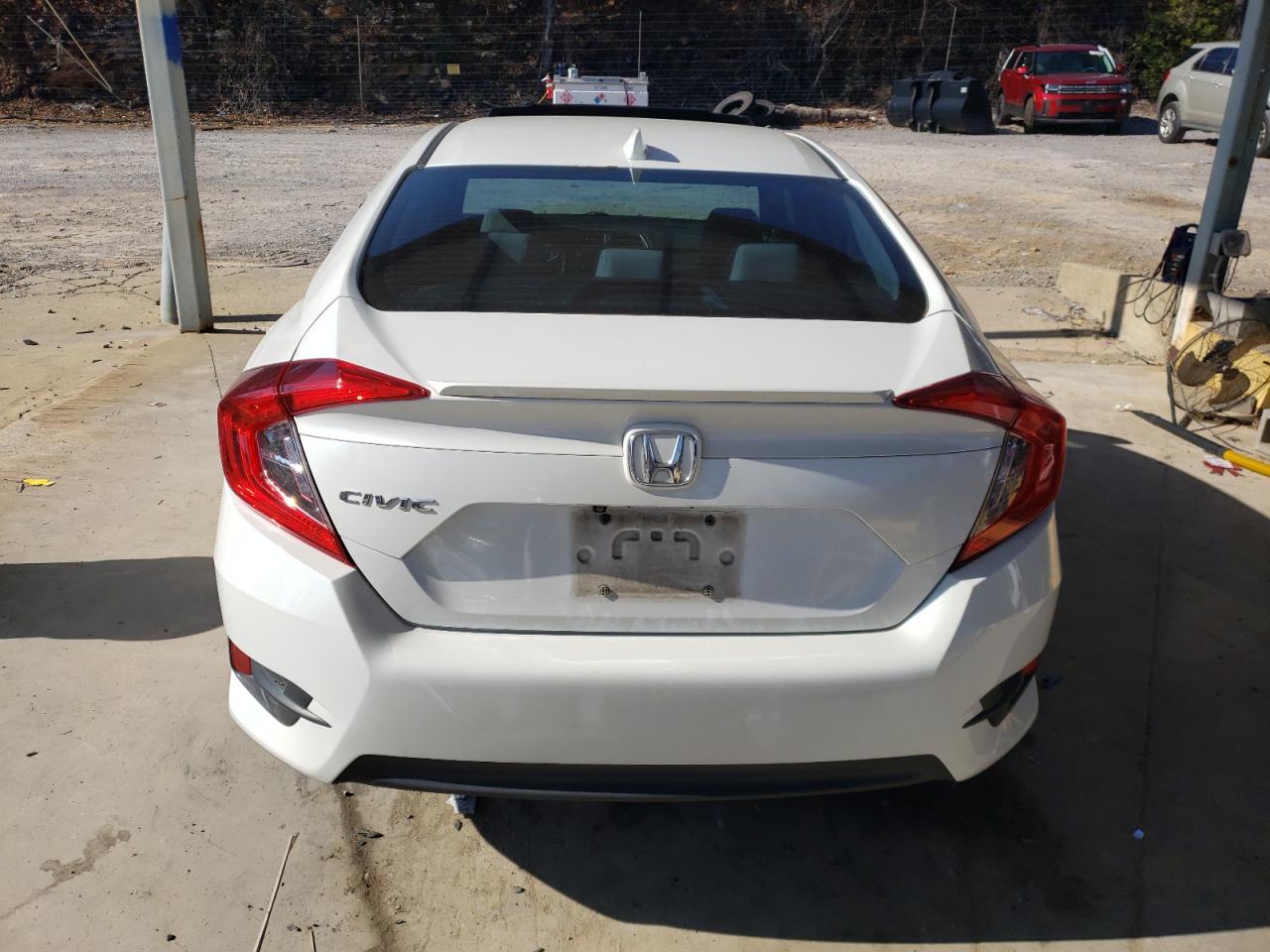 2016 HONDA CIVIC EX photo 11