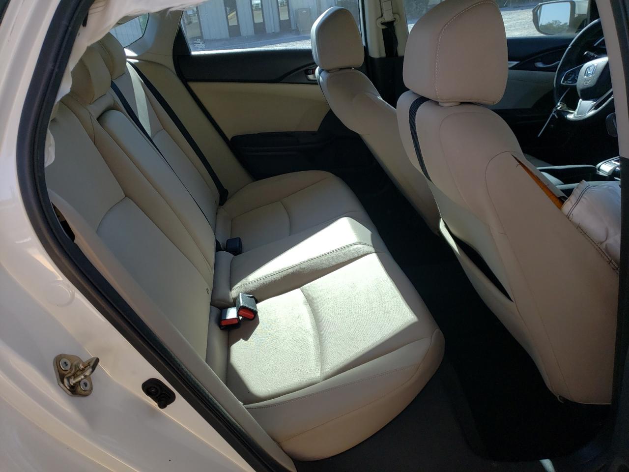 2016 HONDA CIVIC EX photo 19