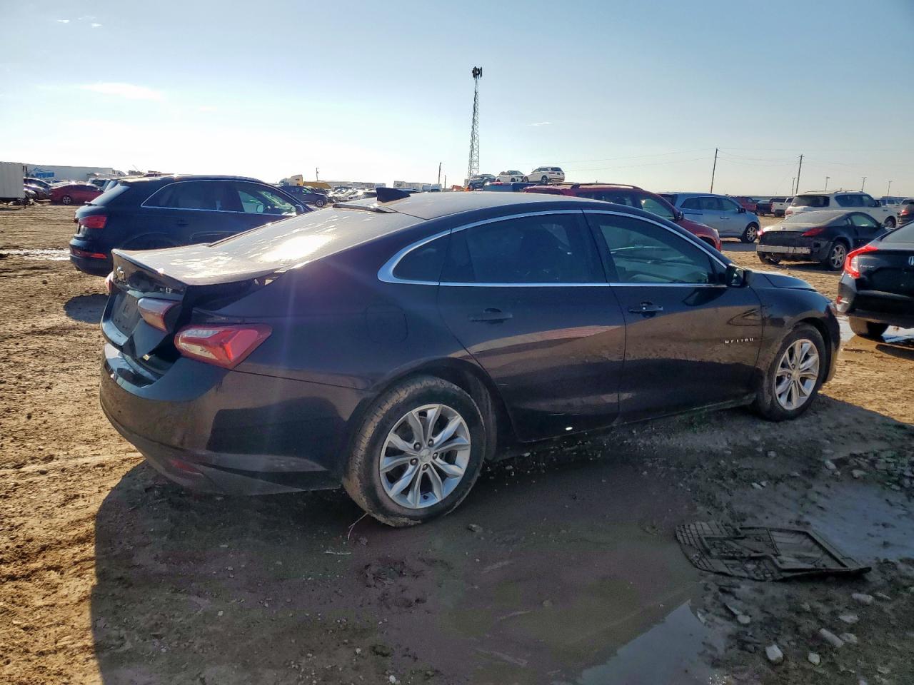 2020 CHEVROLET MALIBU LT photo 3