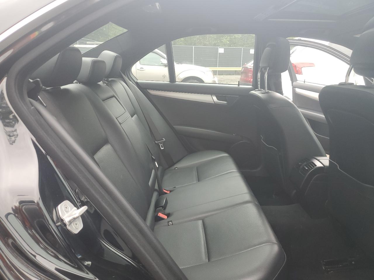 2014 MERCEDES-BENZ C 300 4MATIC photo 19